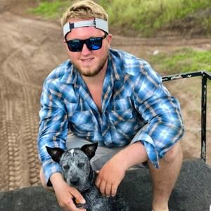 Meet your Posher, Zachary